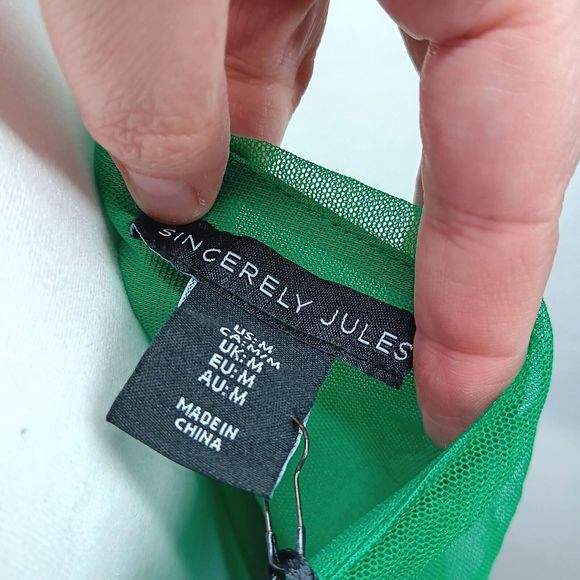 NWT Sincerely Jules Size M Green Tulle One Shoulder Pretty Top St. Patrick's Day - Picture 9 of 15